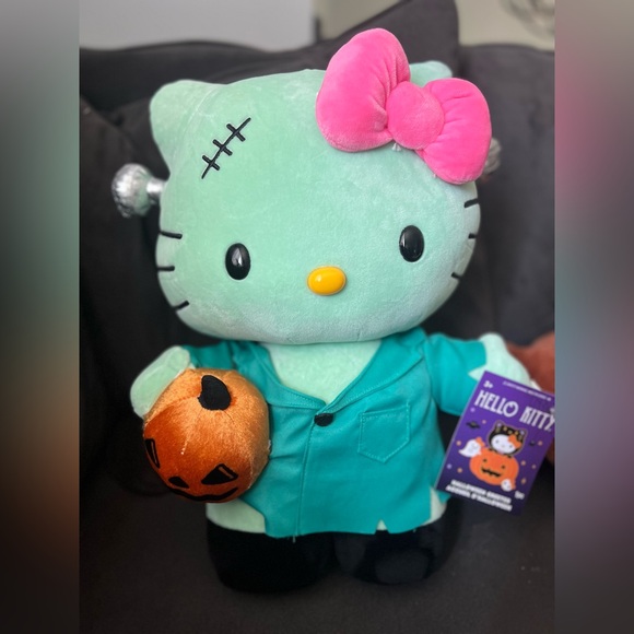 Hello Kitty Frankenstein Halloween Plush Greeter NWT - Picture 2 of 2